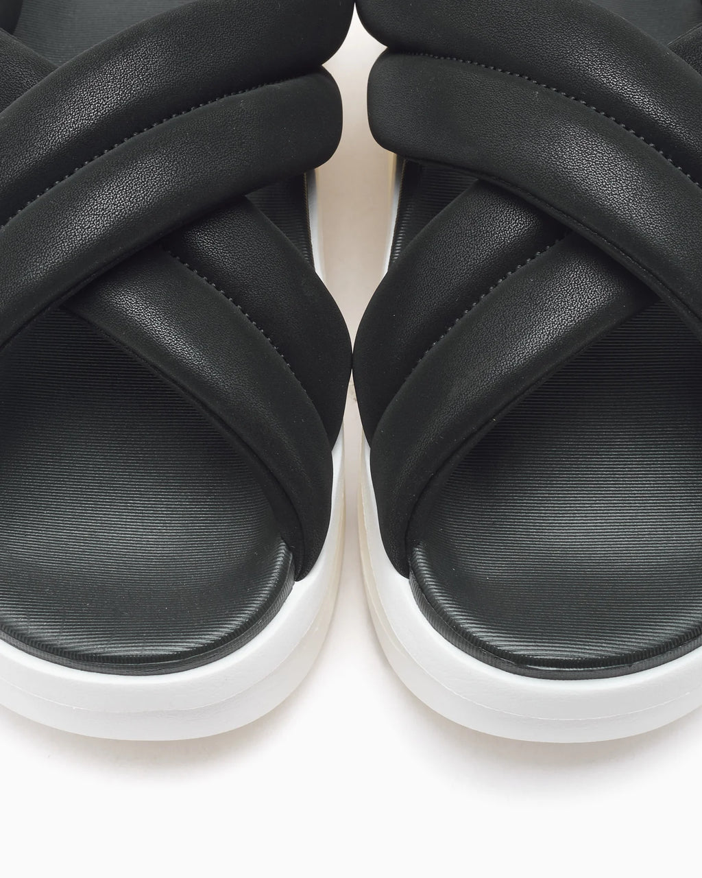 Nike Air Max Isla Sandal Black Sail (Women's)