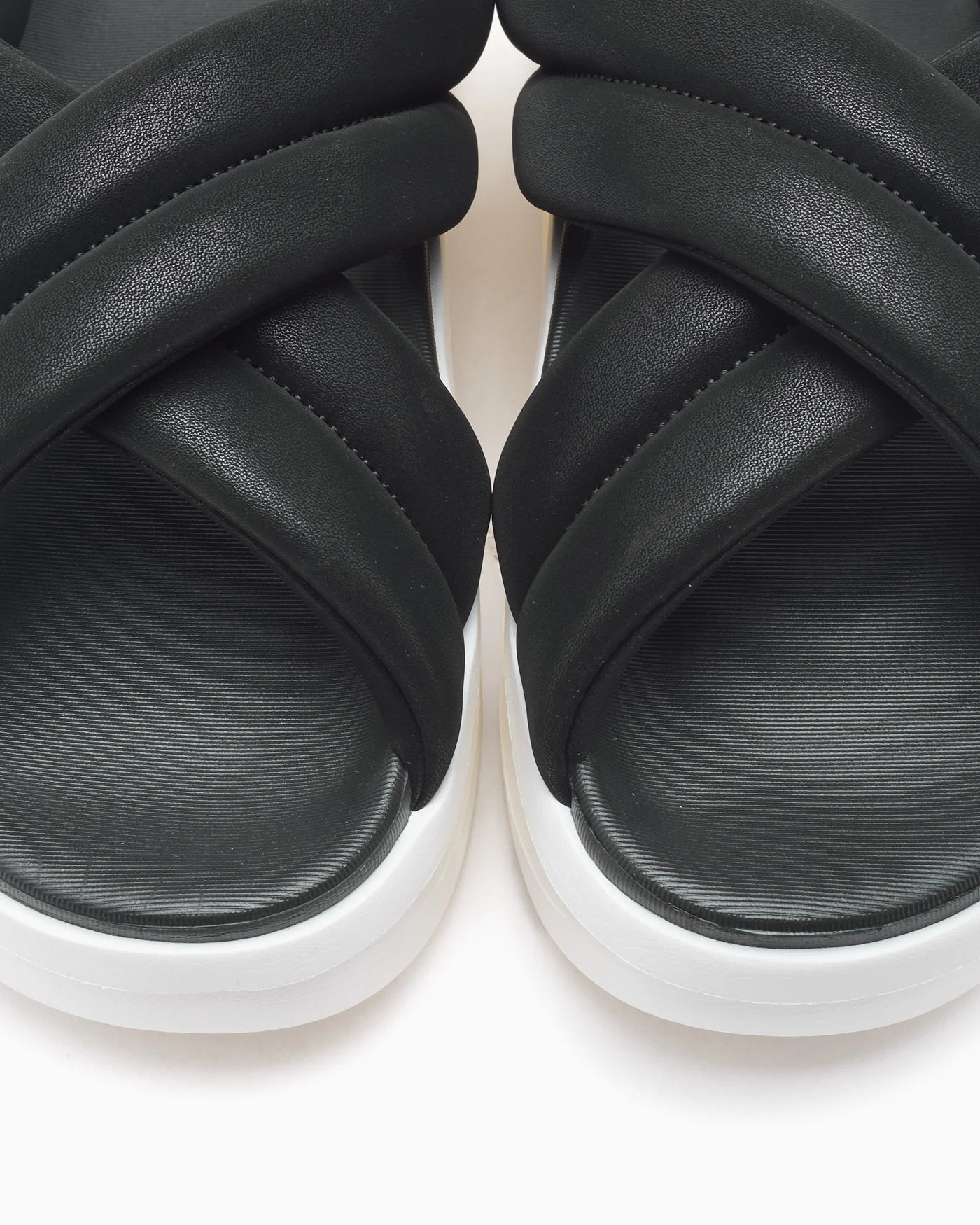 Nike Air Max Isla Sandal Black Sail (Women's)