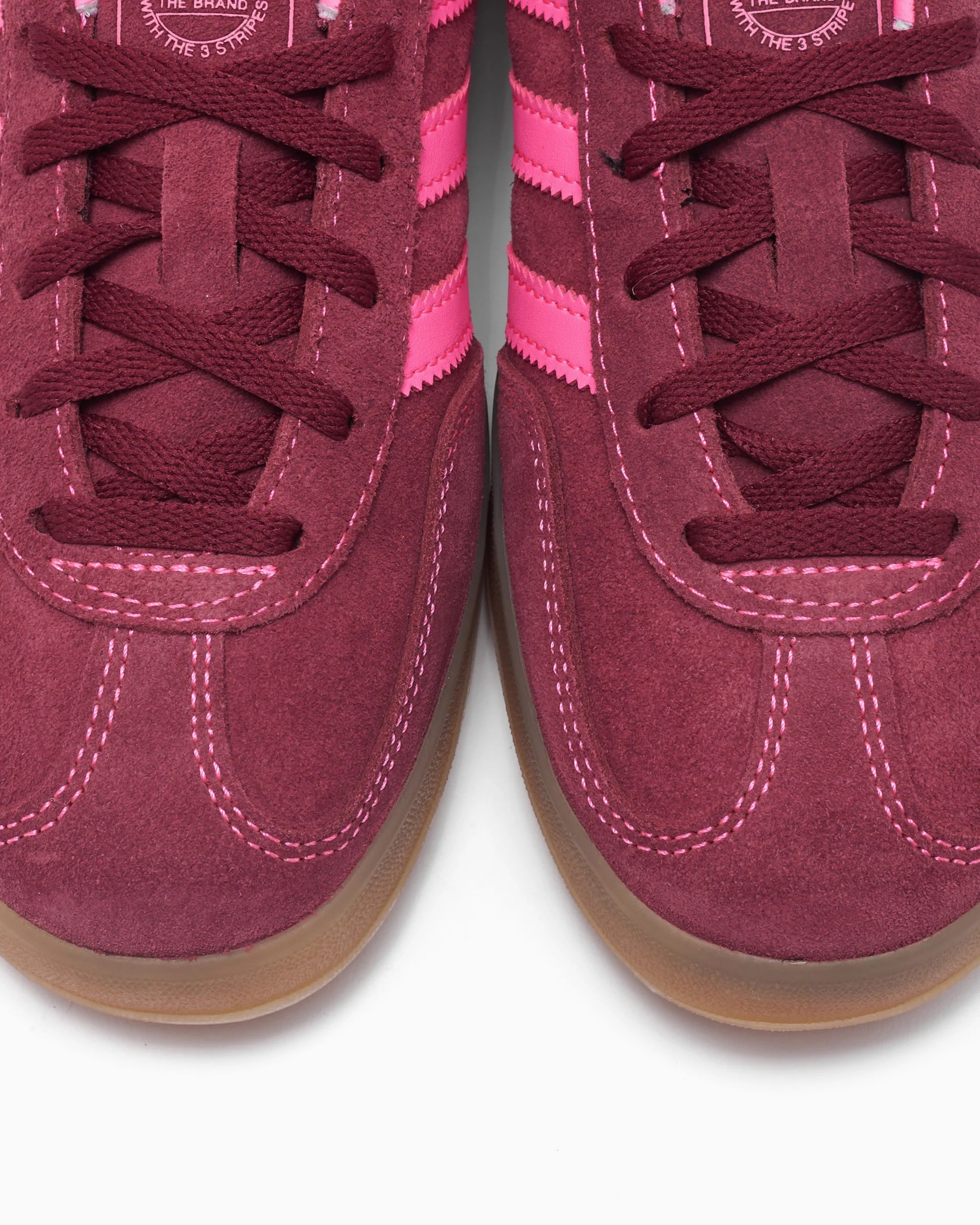 adidas Originals Gazelle Indoor para mujer rosa lúcido rojo oscuro