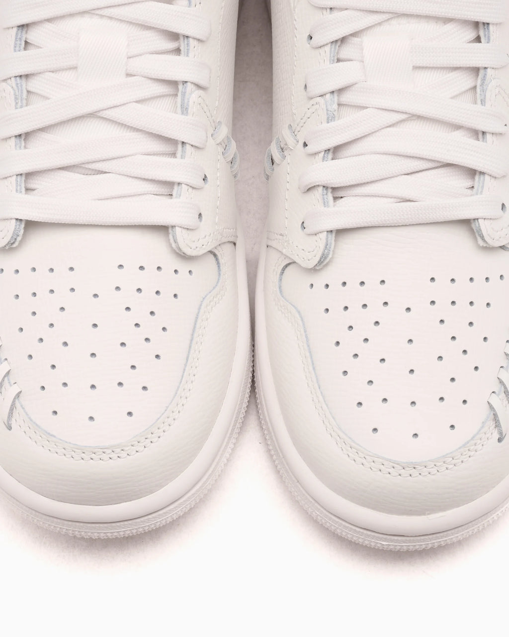 Air Jordan Women's 1 Low Method of Make Metallic Gold