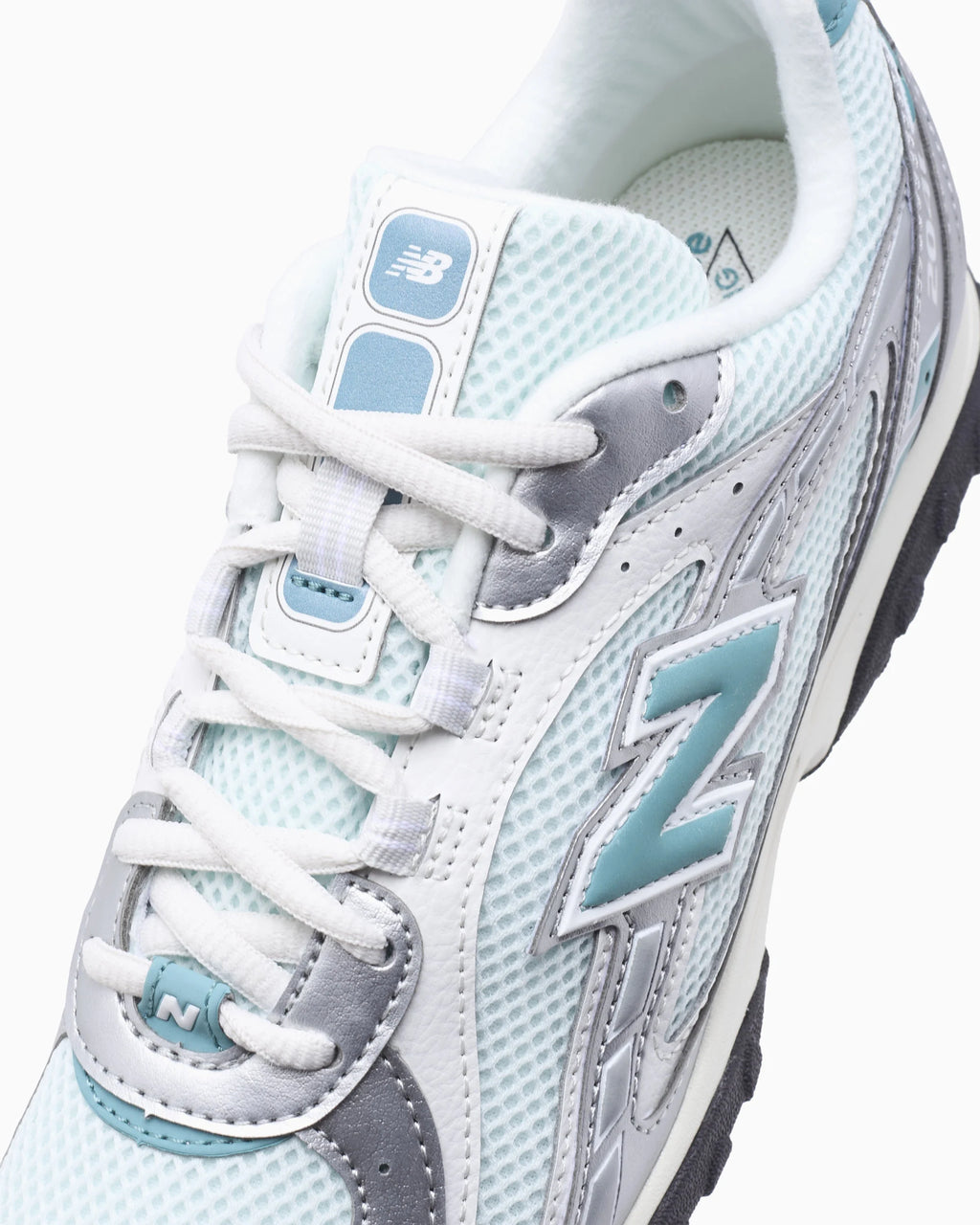 New Balance U204L Argento Metallizzato Chiaro