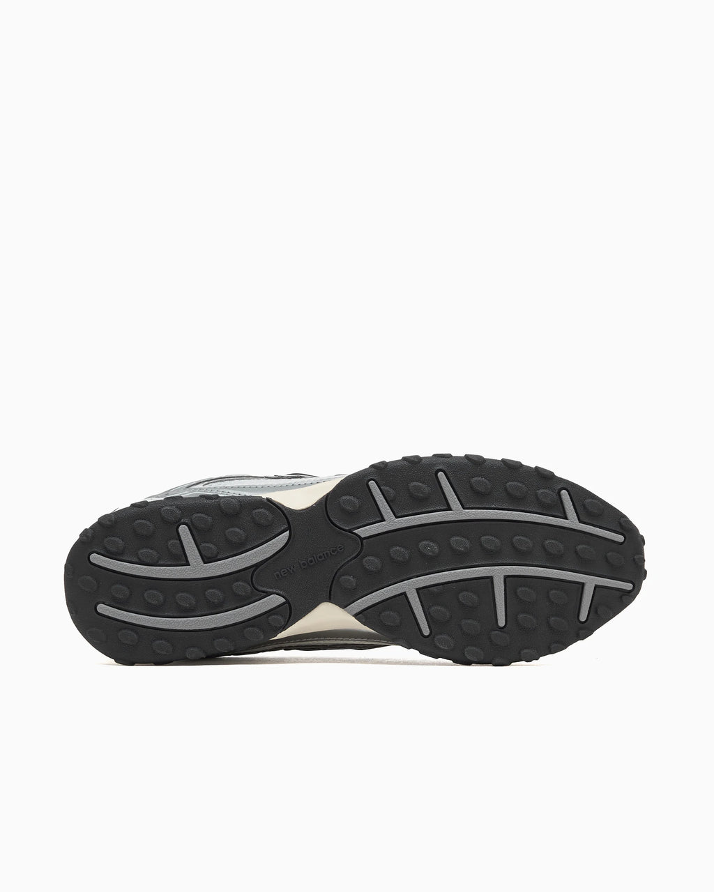 New Balance 204L Argento Metallizzato Nero