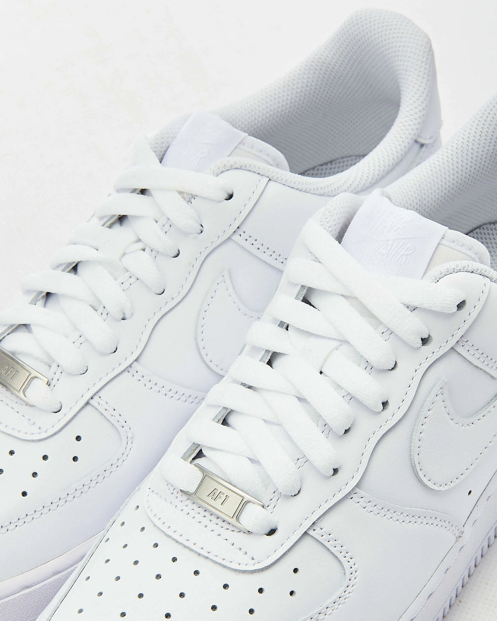Nike Air Force 1 '07 White