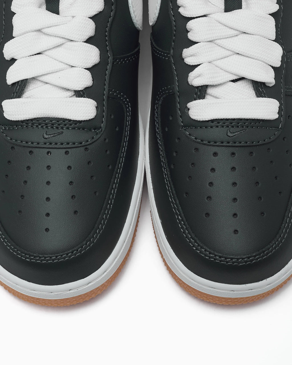 Nike Air Force 1 '07 LV8 Anthracite Gum