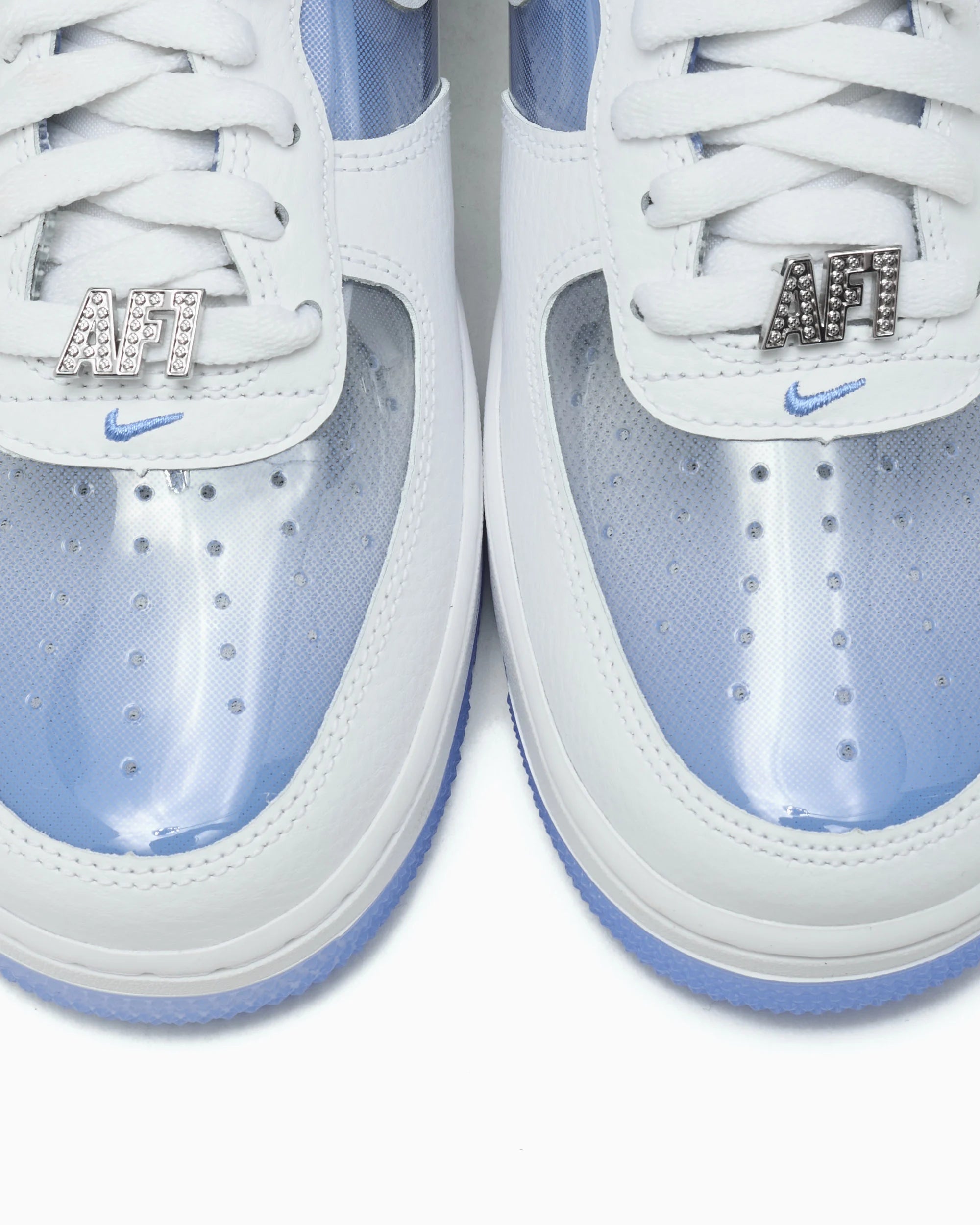 Nike Air Force 1 Retro "Invisible Woman"