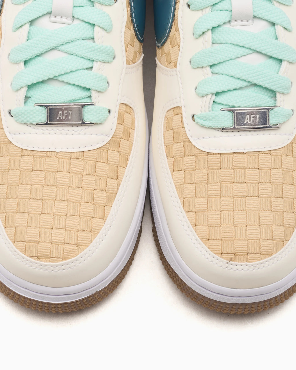 Nike Air Force 1 Retro Low "Cesto di Pasqua"