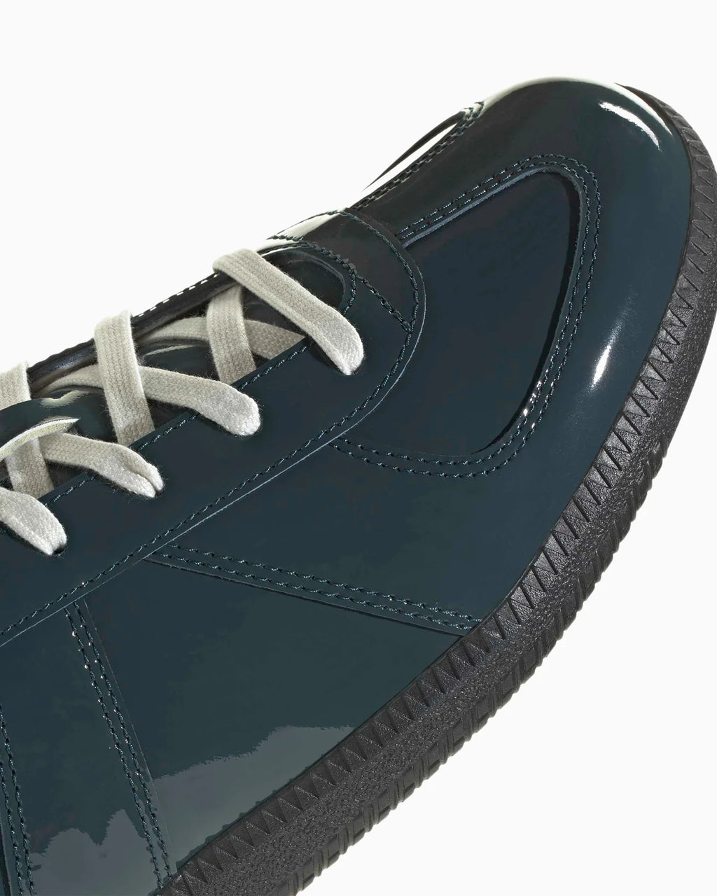 adidas BW Army Dark Green Carbon