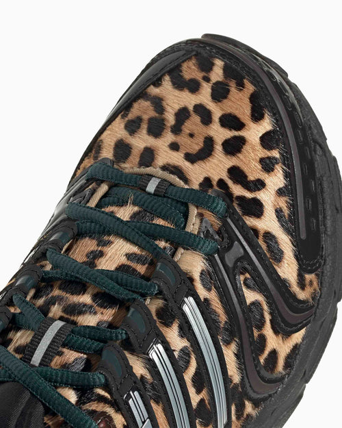 adidas Adistar Control 5 Leopard Aurora Ivy Black (Women's)