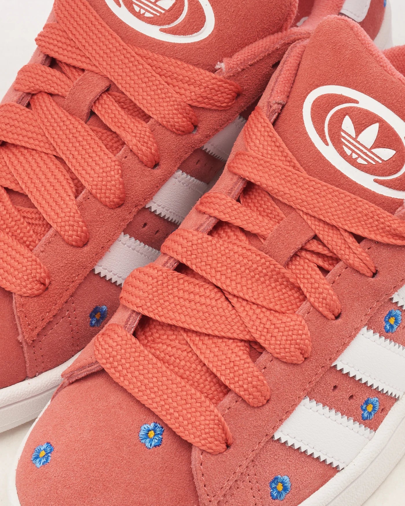 adidas Campus 00s Escarlata Preloved Floral (Mujer)