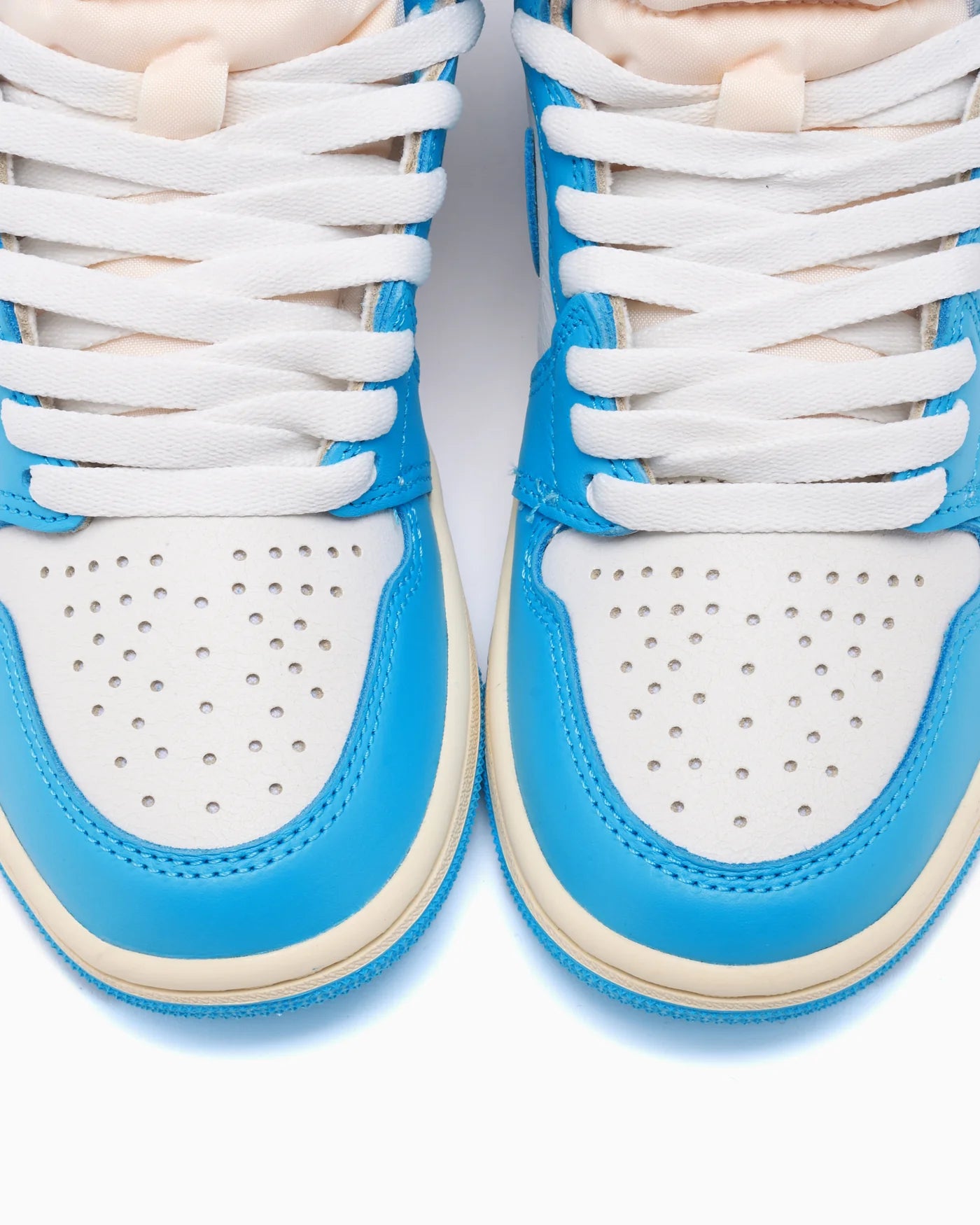 Air Jordan 1 Retro High OG UNC Reimagined