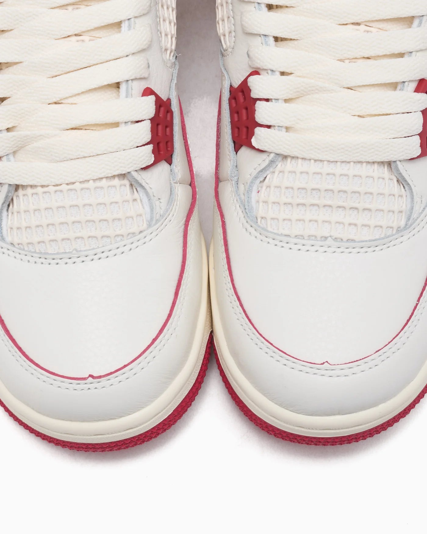 Air Jordan Women's 4 Retro Valentine's Day