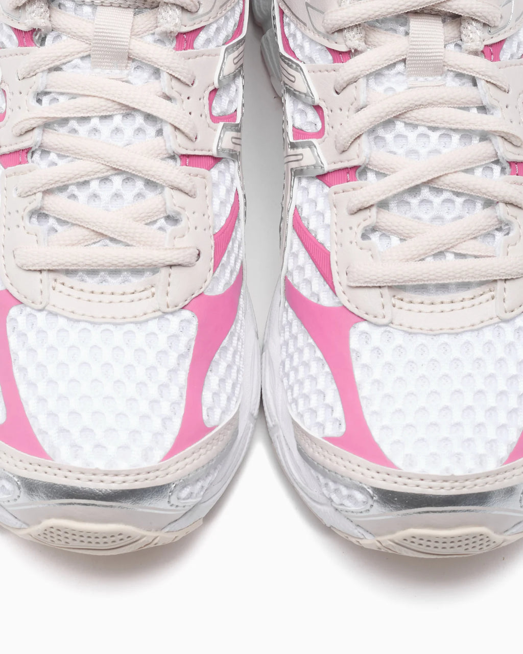 ASICS Gel-Cumulus 16 White Cream Pink