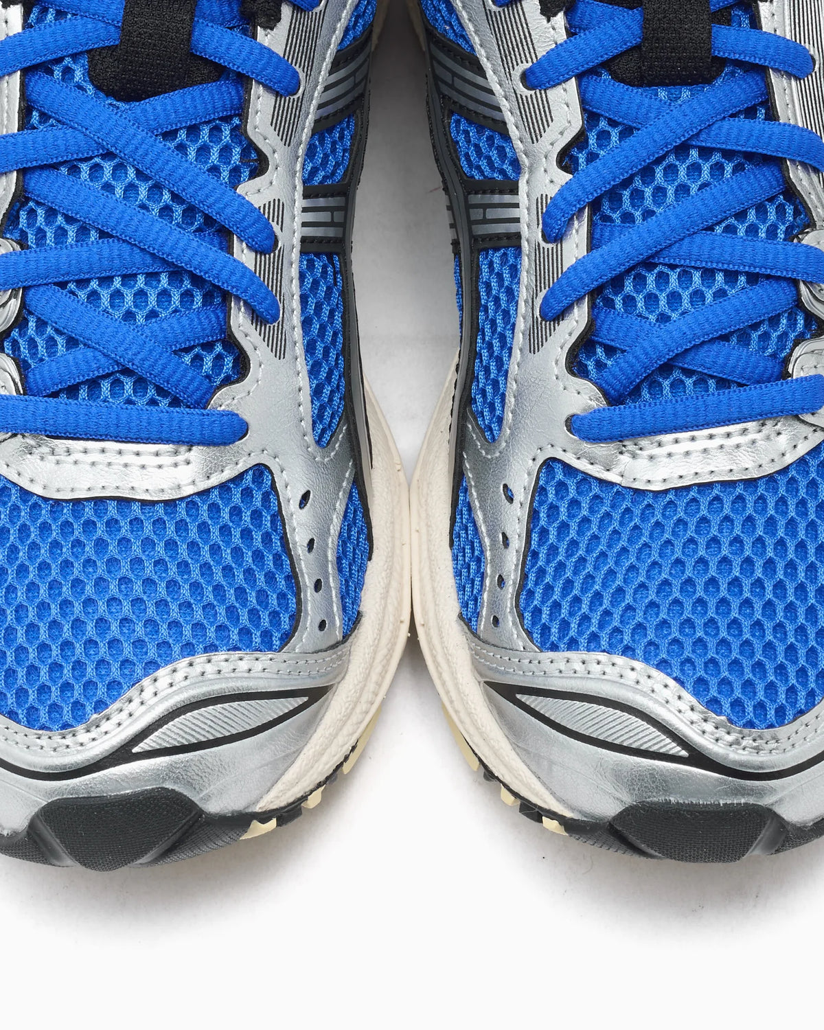 ASICS Gel-Kayano 14 "Illusion Blue"