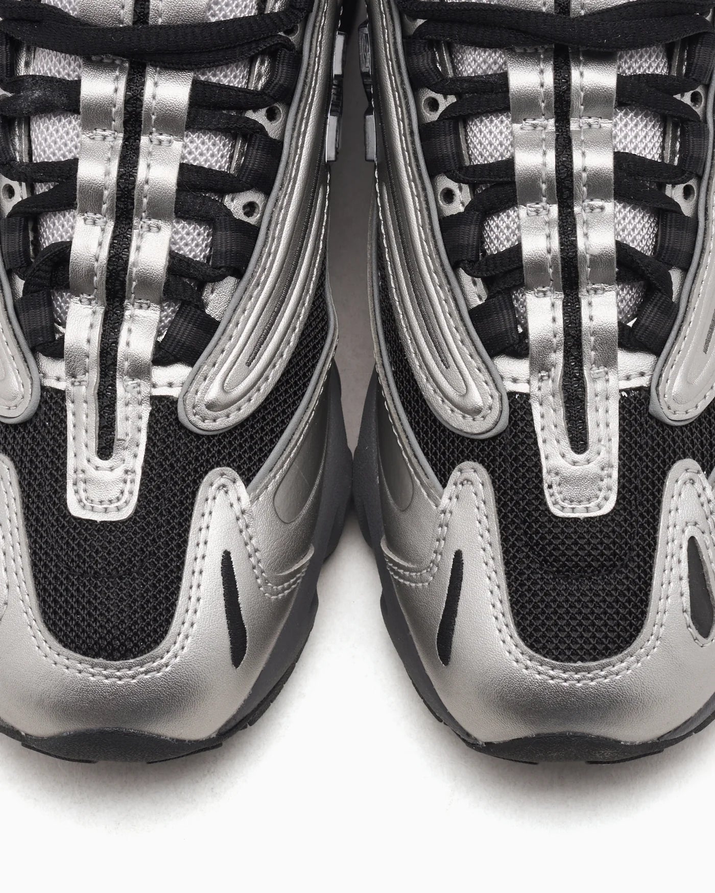 New Balance 1000 Black Silver Metallic
