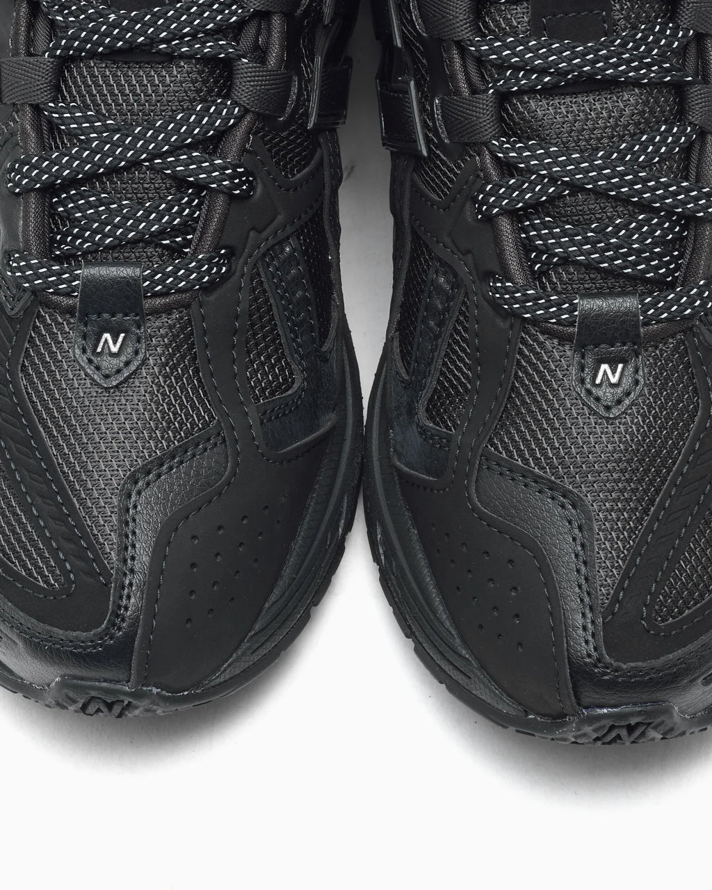 New Balance 1906