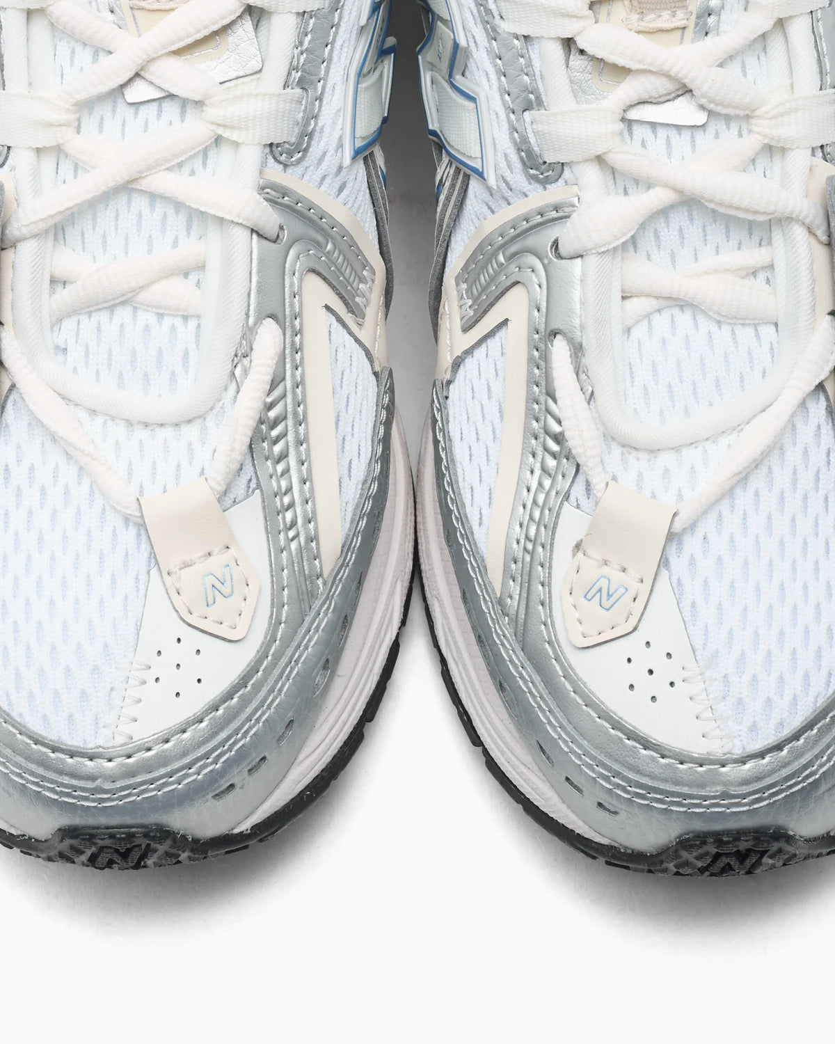 New Balance 1906A Sea Salt Altitude Metallic