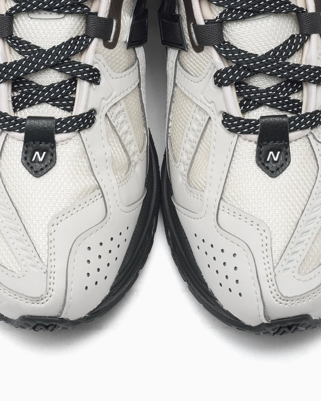 New Balance 1906A