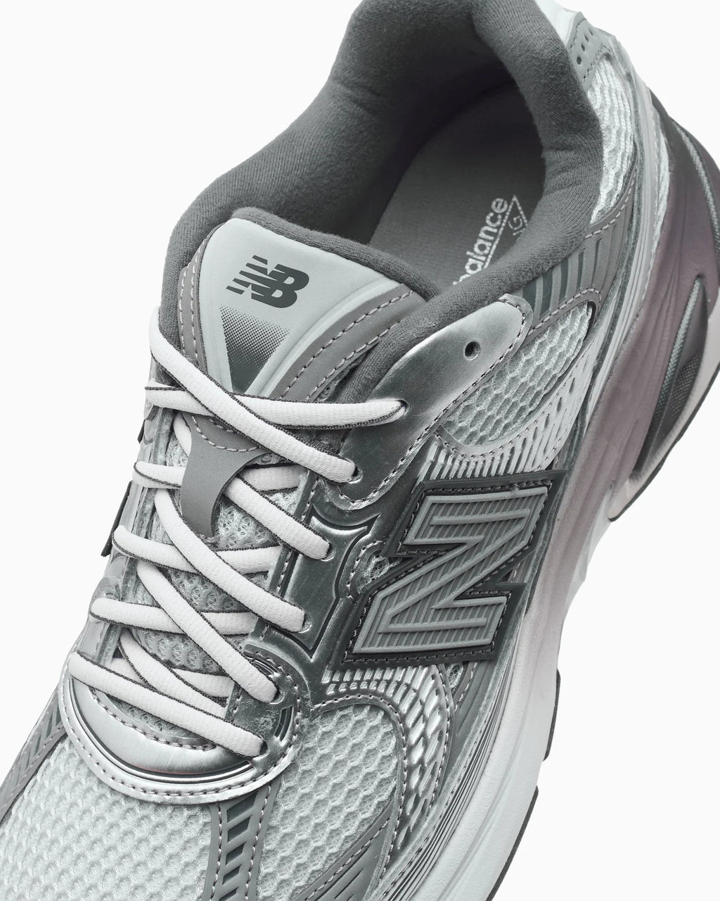 New Balance 740v2 Argento Metallizzato Nuovo Abete