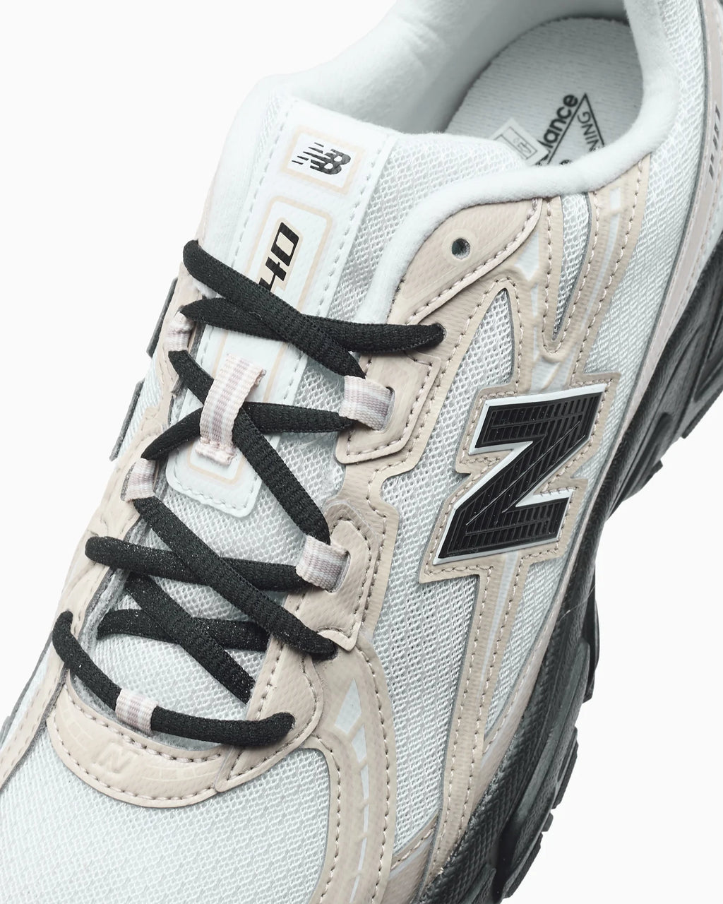New Balance 740 Timberwolf White