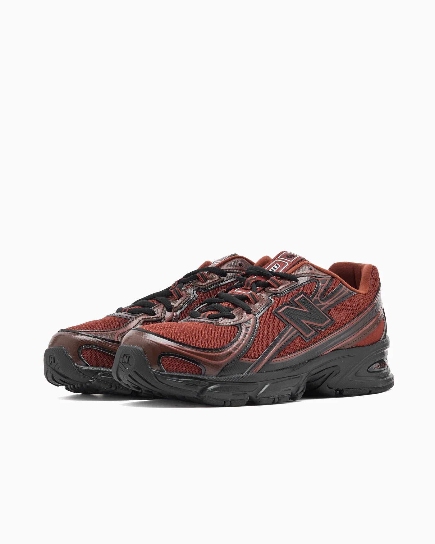 New Balance 740 Relic Brown Pumpernickel