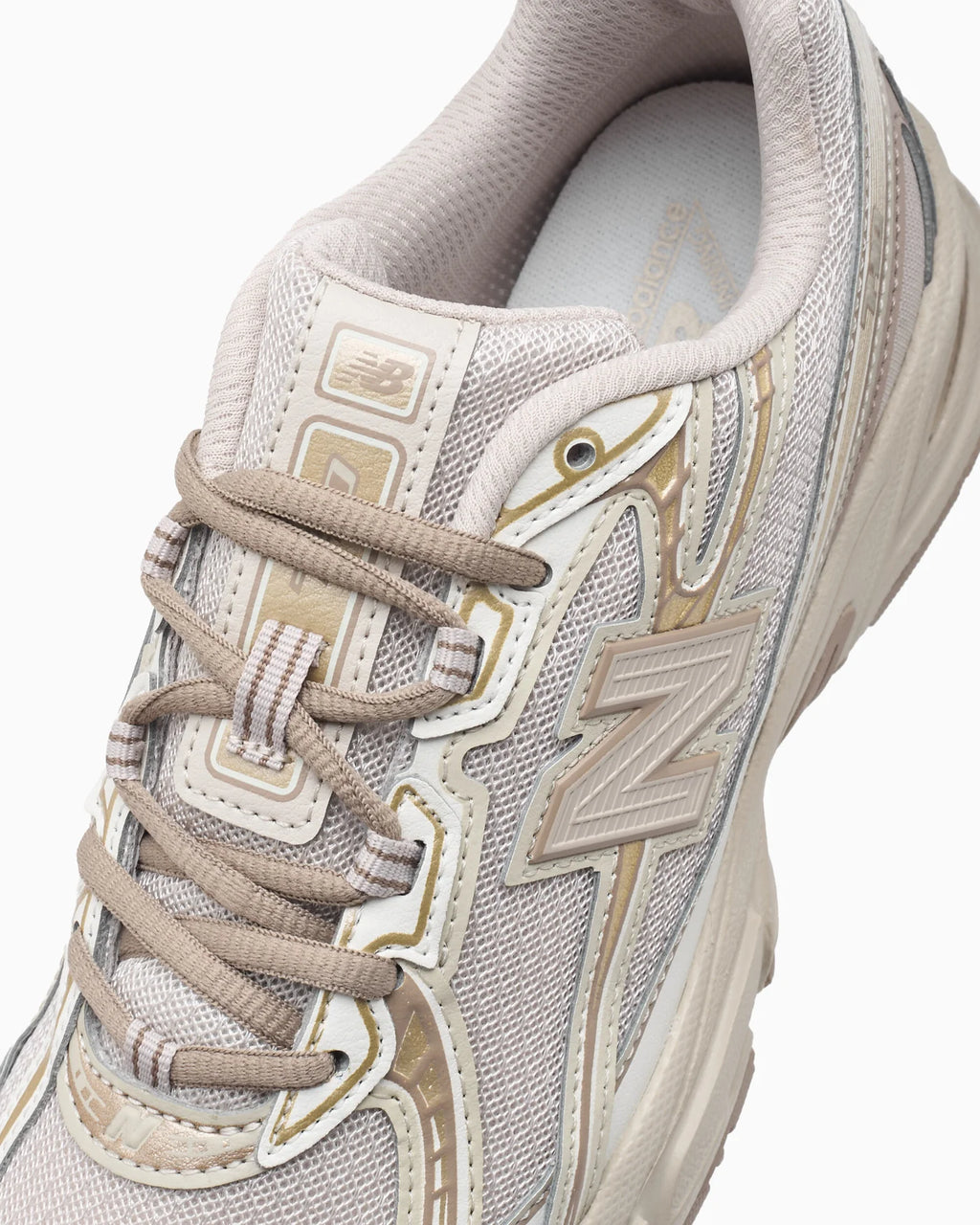New Balance 740 Mushroom Brown