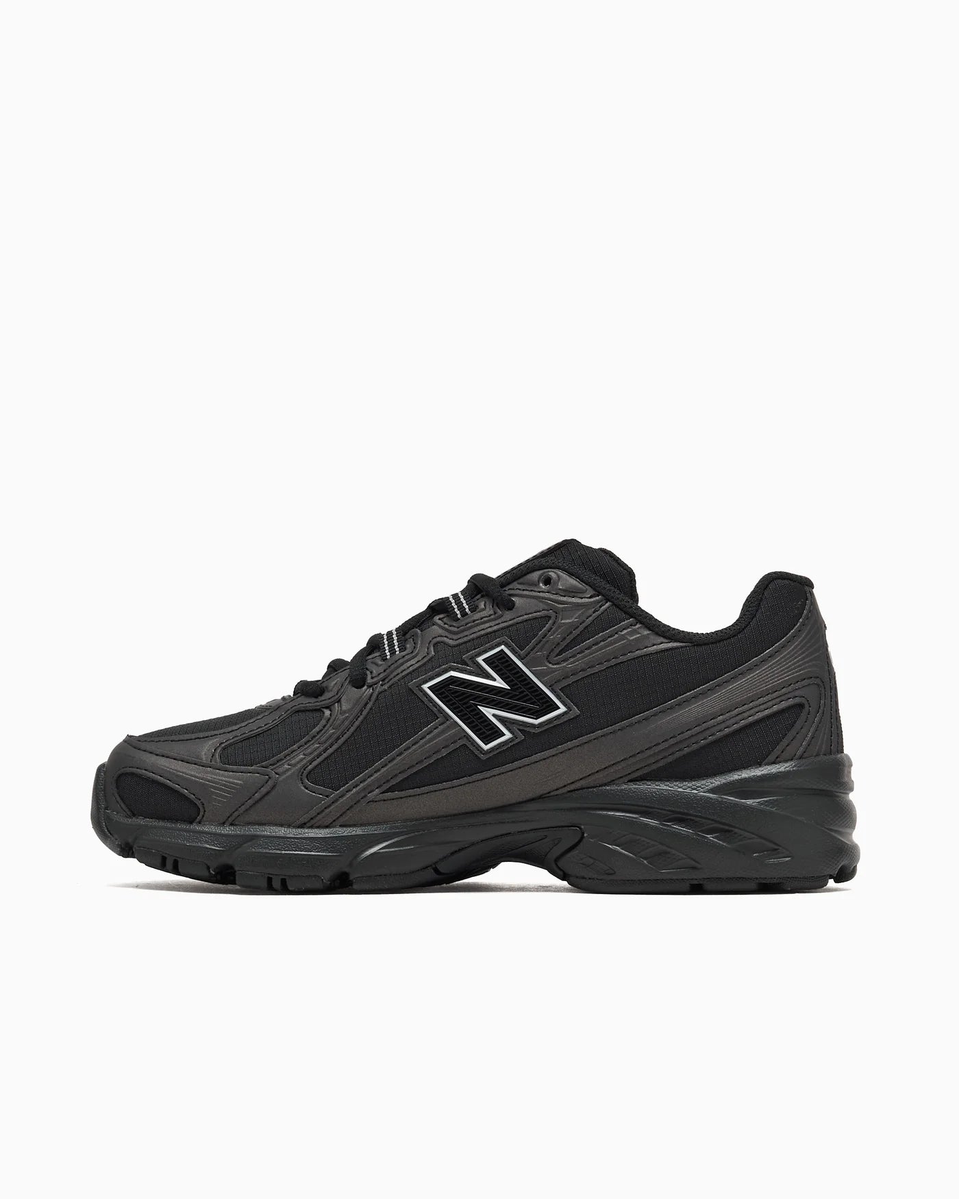 New Balance 740 Black Silver Metallic