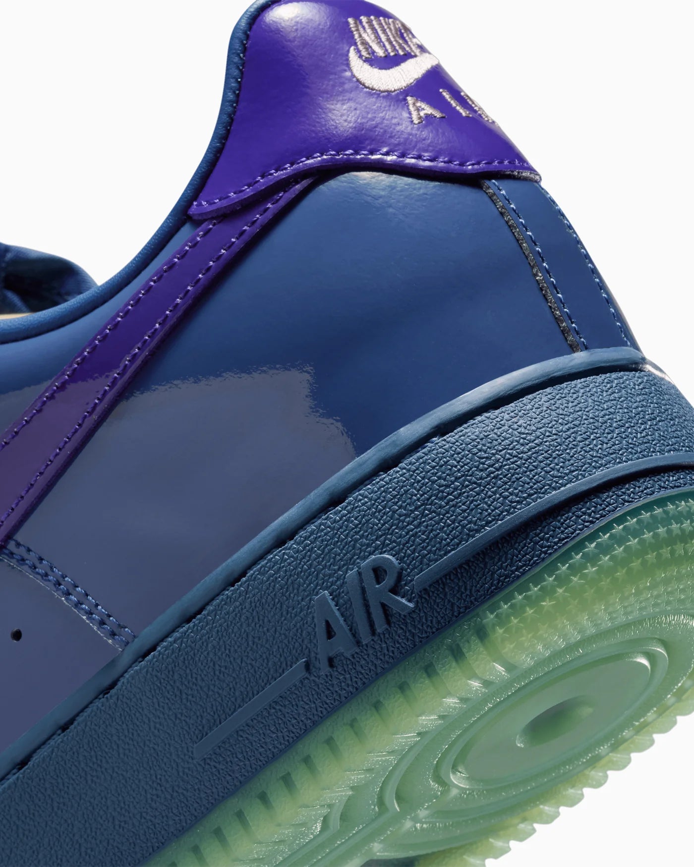 Nike Air Force 1 Low Patent Leather Mystic Navy Grape Ice