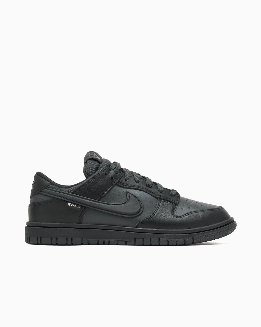 Nike Dunk Low Gore-Tex Triple Black