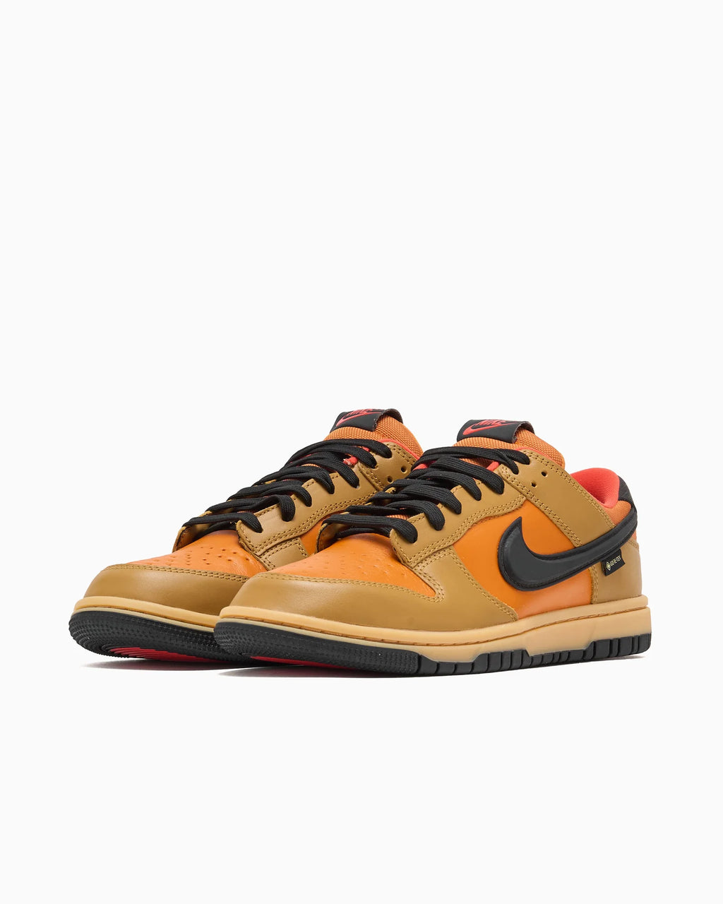 Nike Dunk Low Gore-Tex Trigo Cerámico