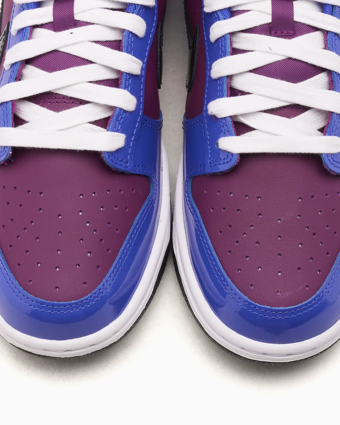Nike Dunk Low Retro SE Patent Paramount Blue Viotech