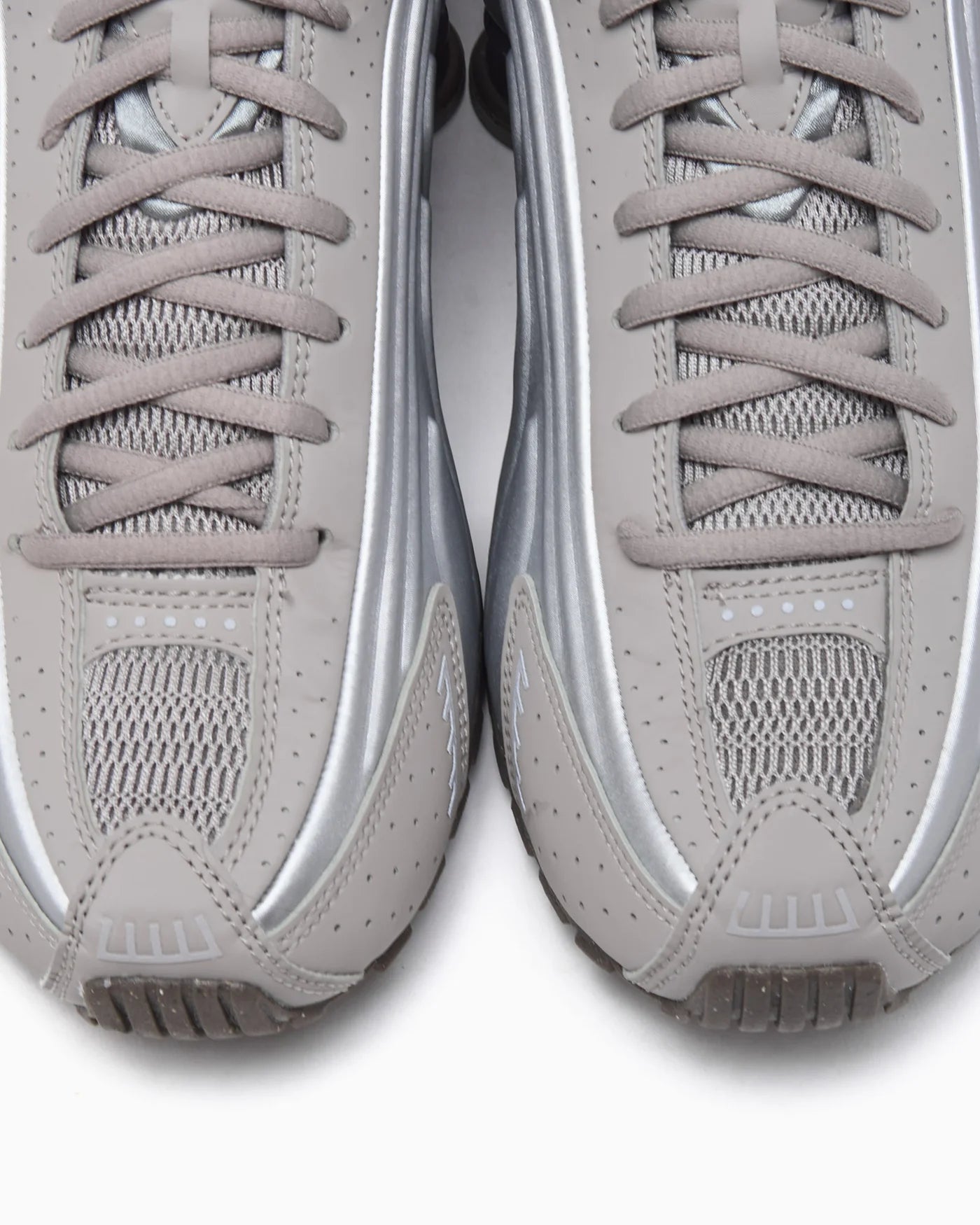 Nike Shox R4 Cave Stone