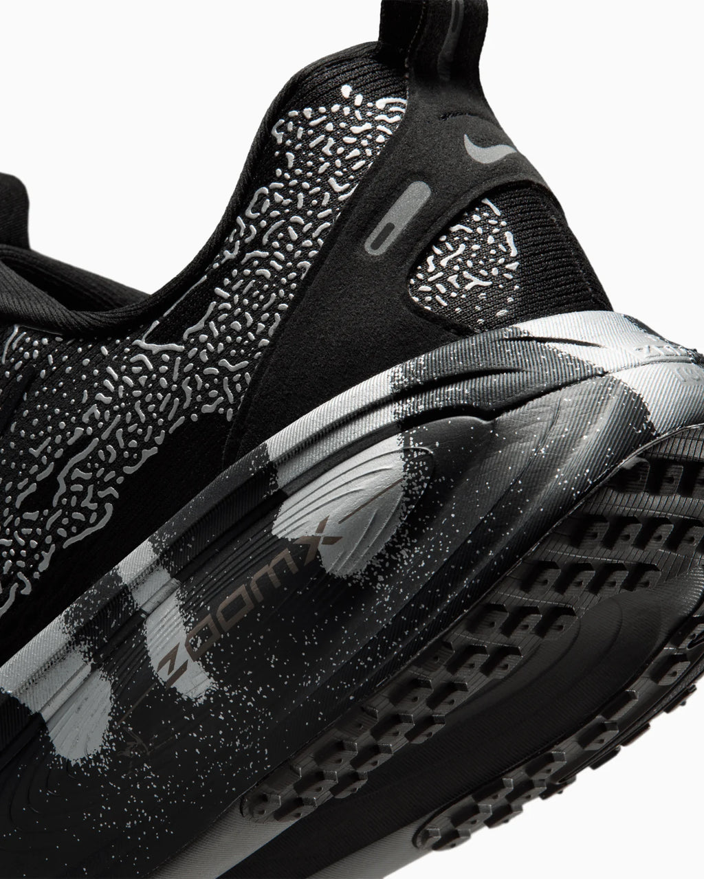 Nike Vomero 18 Disrupt Pack