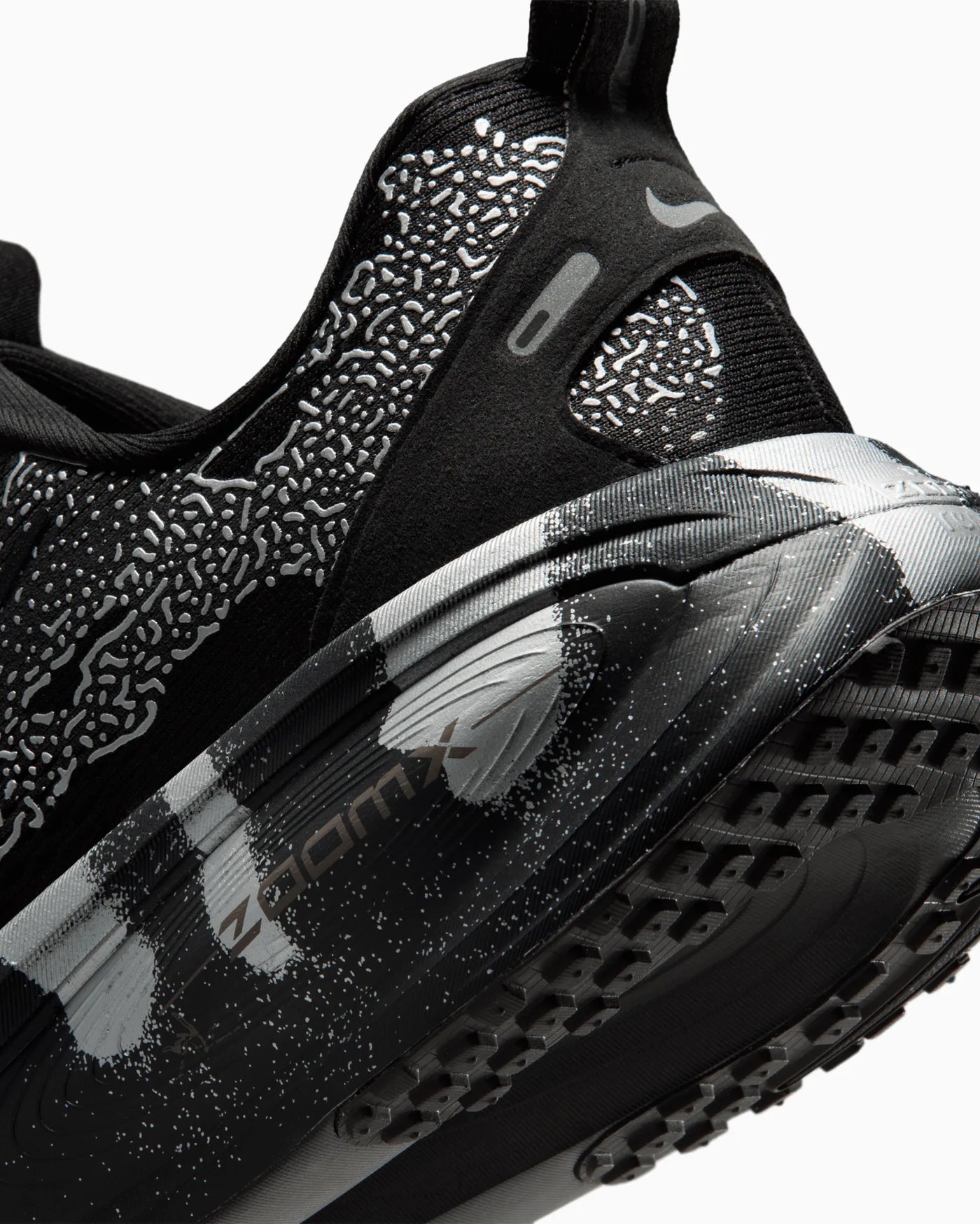 Nike Vomero 18 Disrupt Pack
