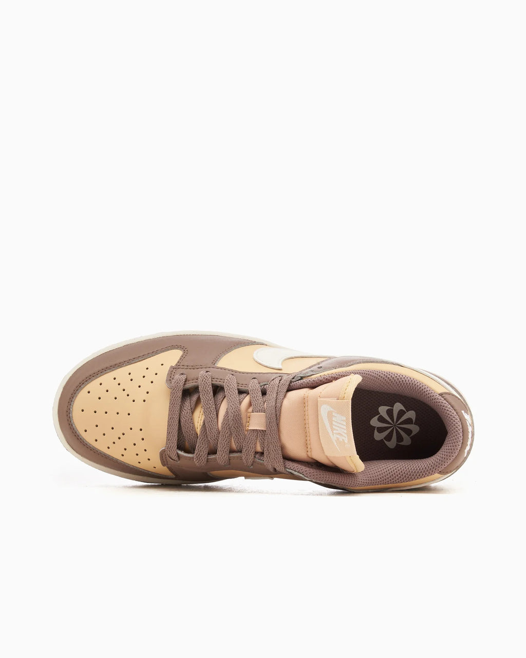 Nike Dunk Low Next Nature Mink Brown Sesame (para mujer)