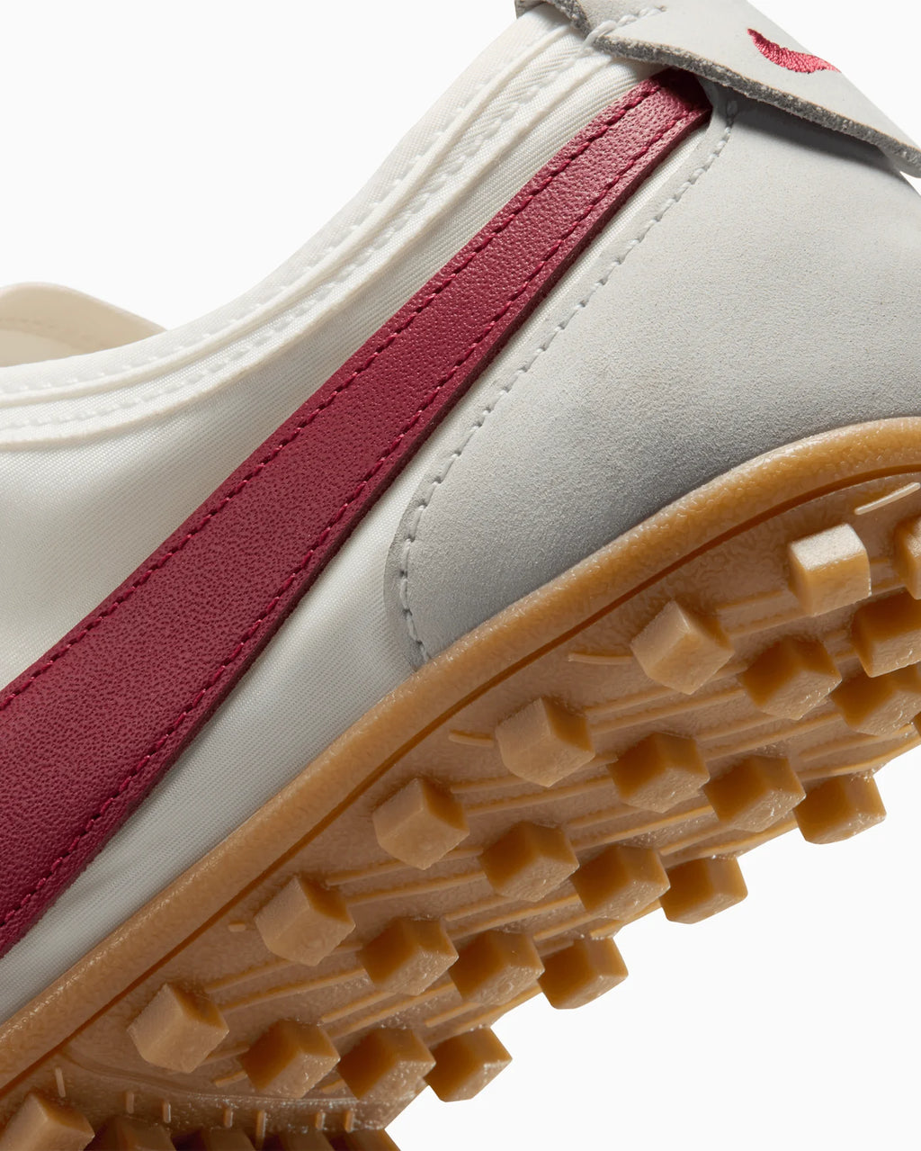 Nike Moon Shoe Summit White Crimson Gum (Women's)