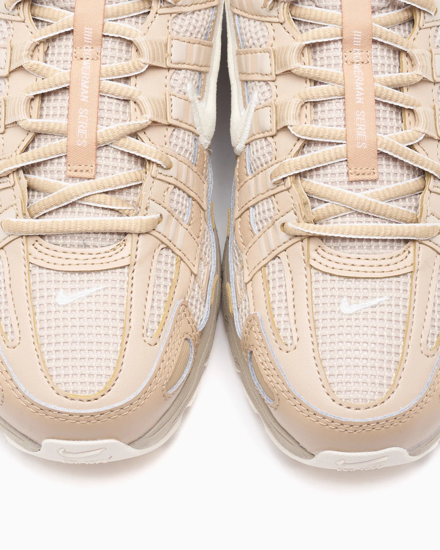 Nike Women's P-6000