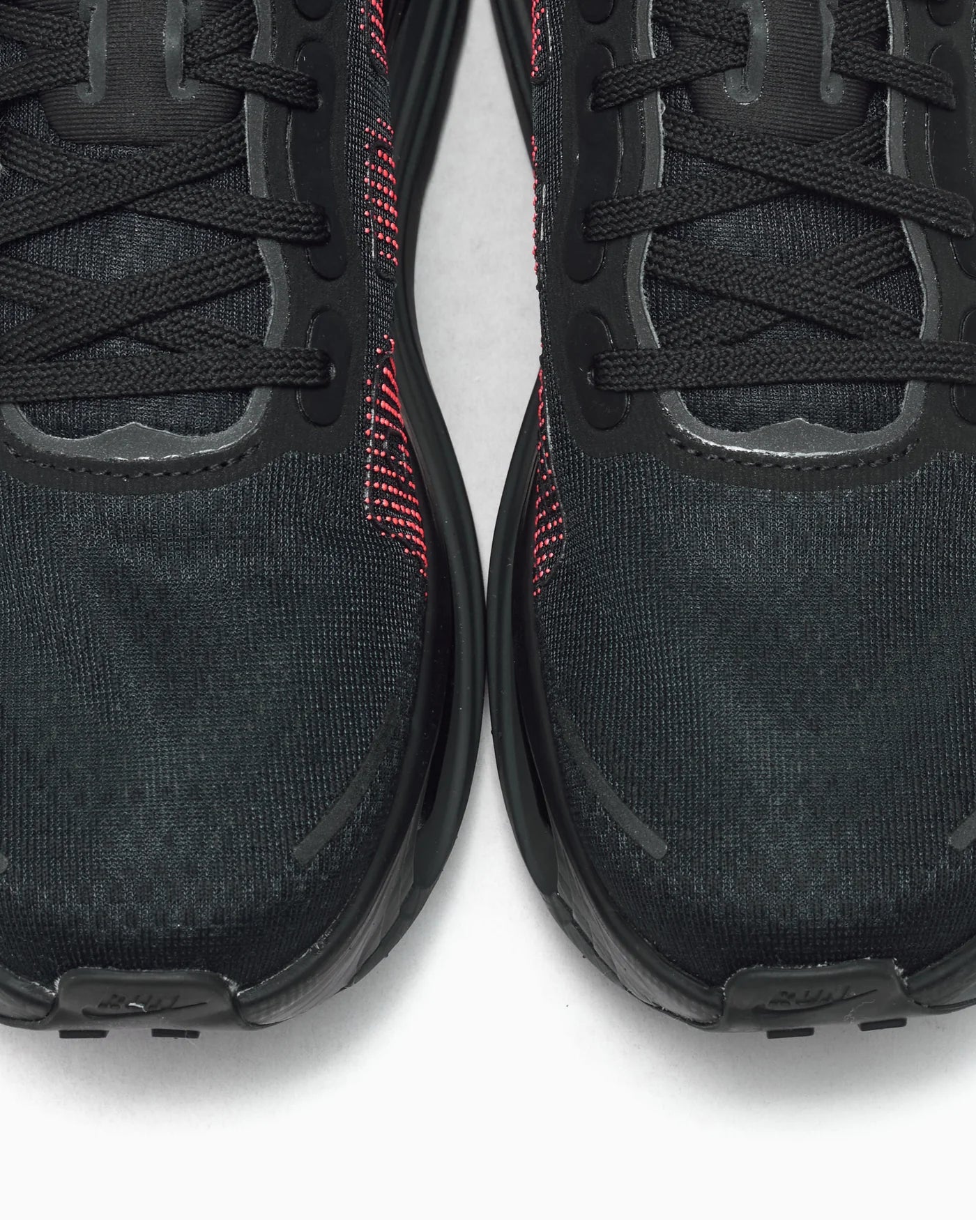 Nike Vomero Premium Black Sapphire Rose