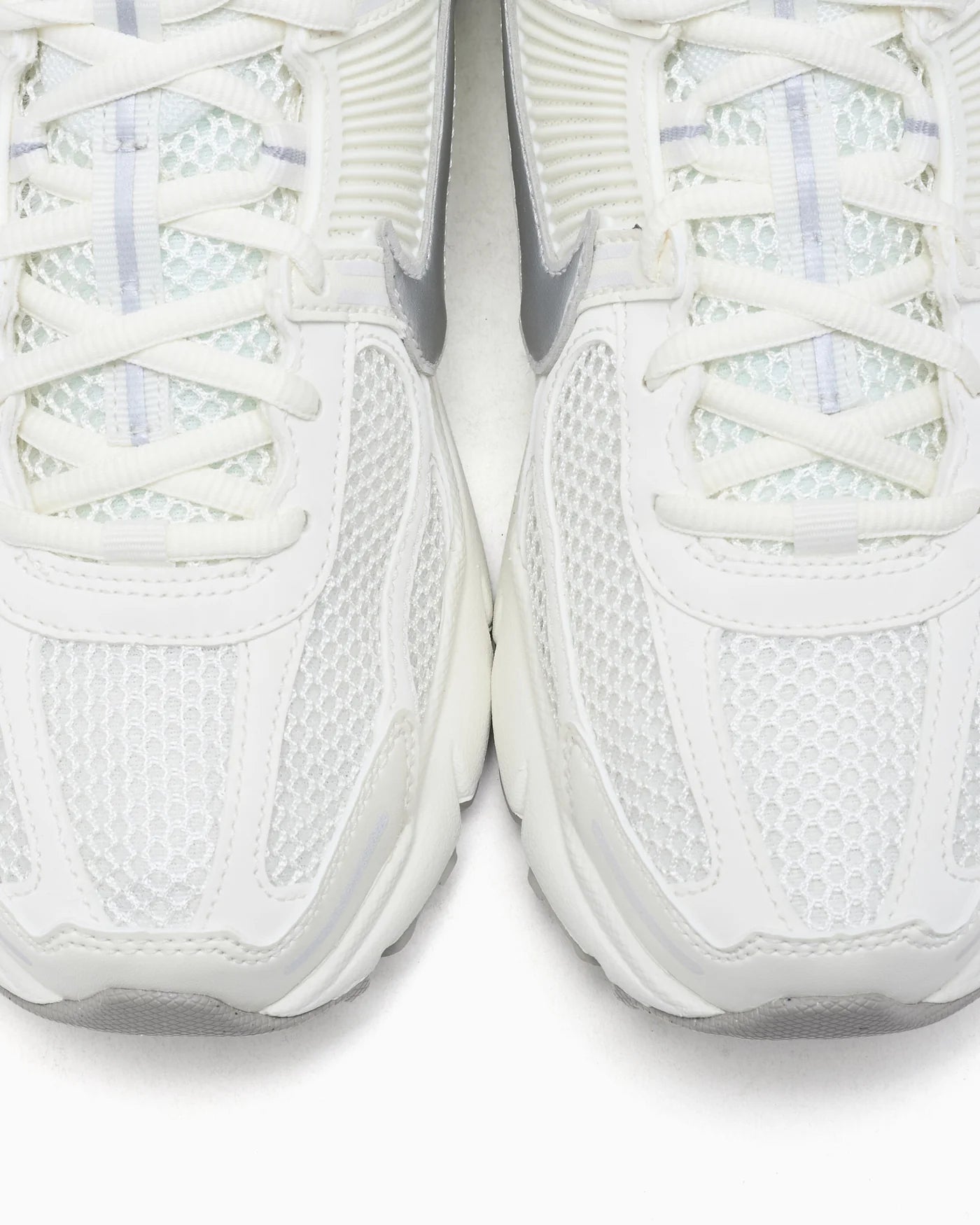 Nike Zoom Vomero 5 Sail Vast Grey Metallic Silver