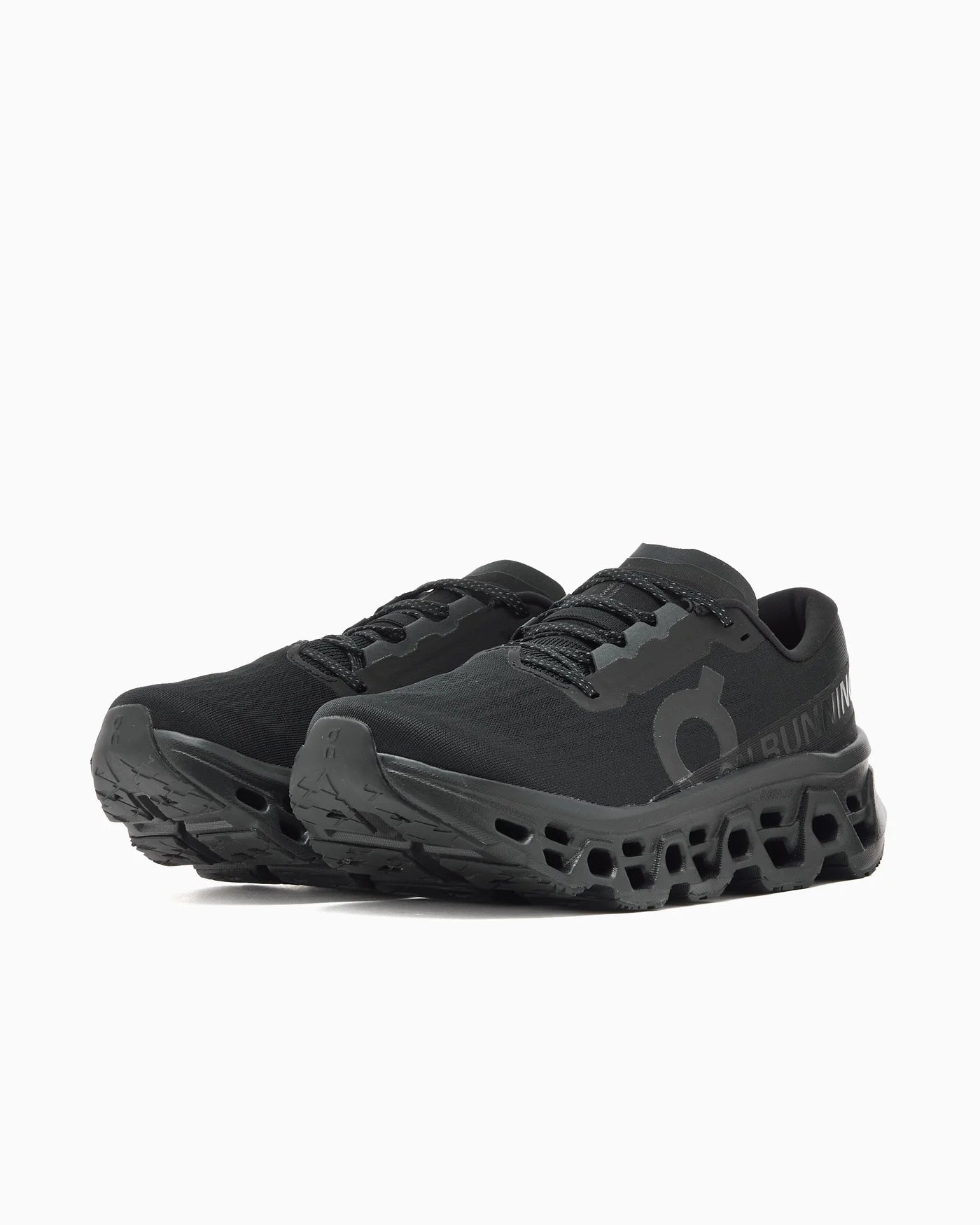 On Running Cloudmonster 3 Black