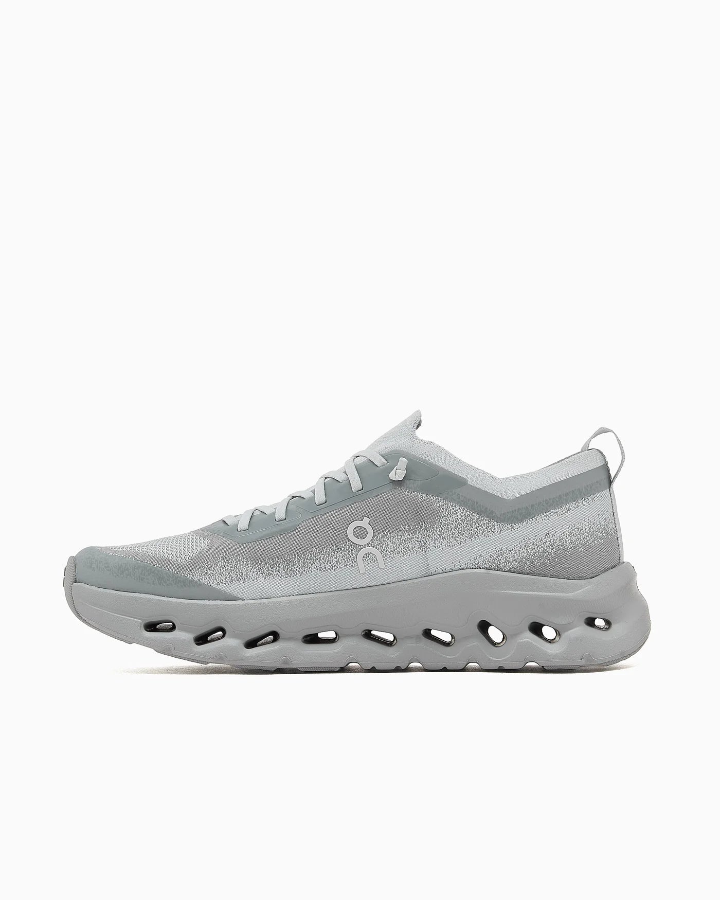 On Running Cloudtilt Moon Zendaya Glacier Alloy