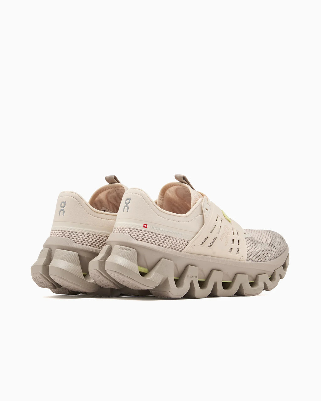 On Running Cloudswift Amp Sand Desert (Women's)