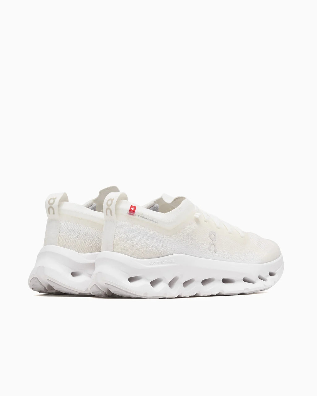 On Running Cloudtilt Moon Zendaya White Frost (Women's)