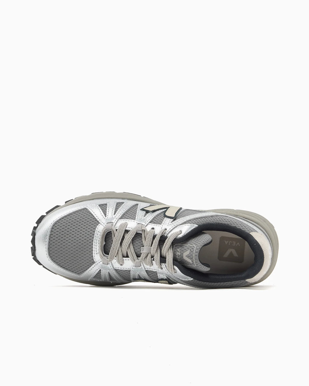 Veja Salar Vibram