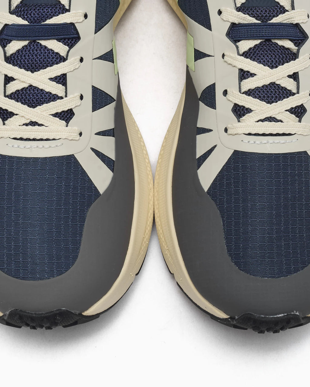 Veja x Centre Commercial Outdoor Condor 3 Off Road