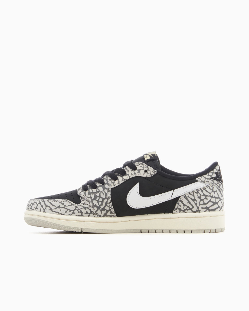Air Jordan 1 Retro Low OG "Black Cement"