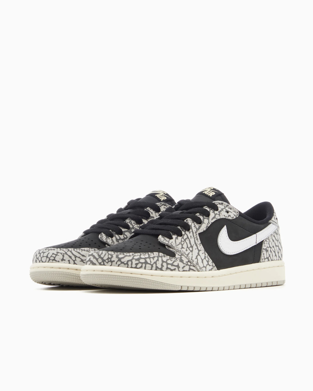 Air Jordan 1 Retro Low OG "Black Cement"