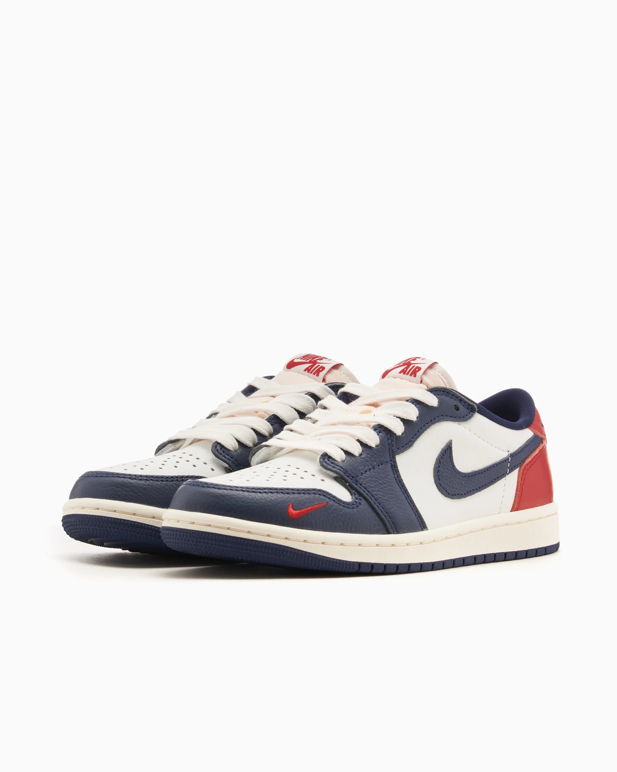 Air Jordan 1 Retro Low OG "Howard University"
