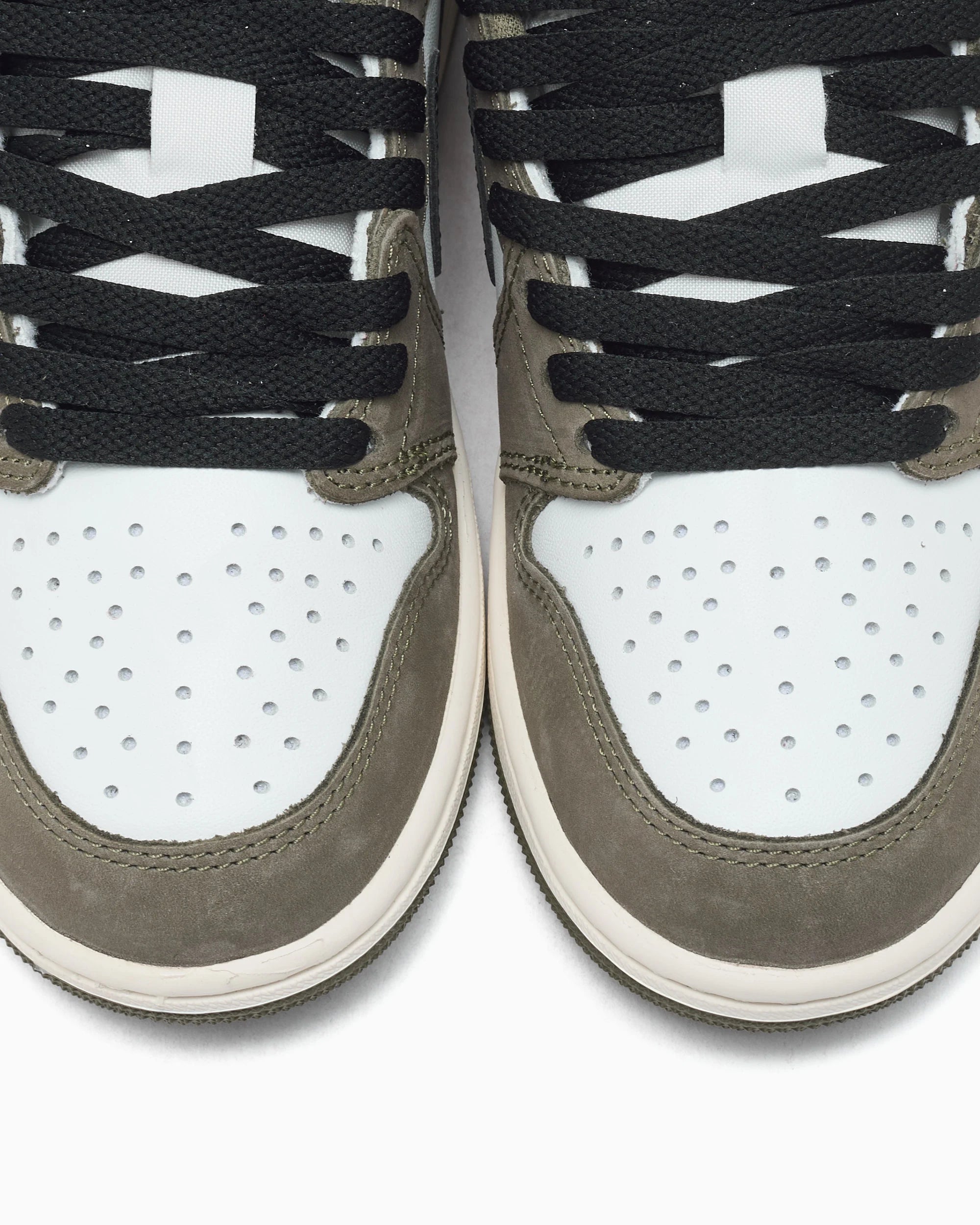 Air Jordan 1 Retro Low OG "Olive"